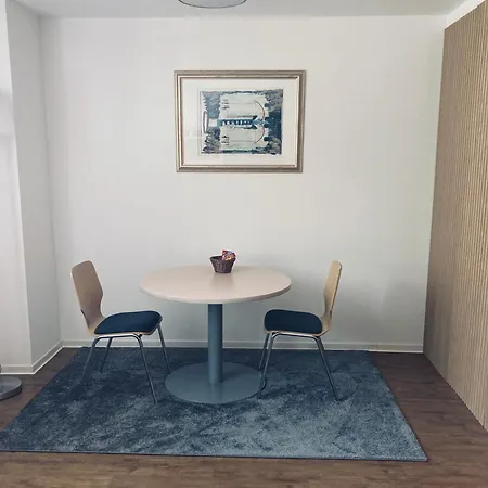 Free Apartment - Bei Der Stadtmauer Reutlingen Exterior photo